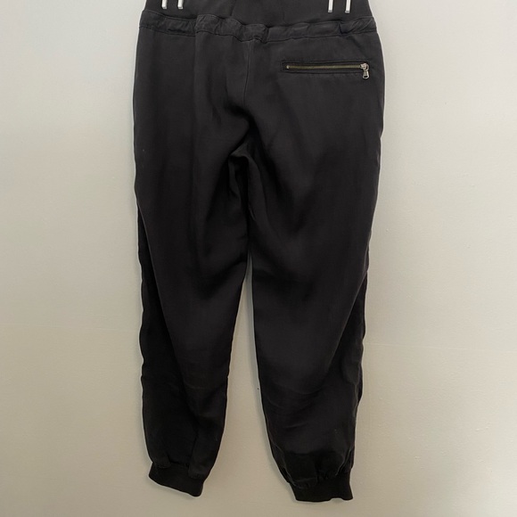 Bella Dahl Jogger - Picture 5 of 8